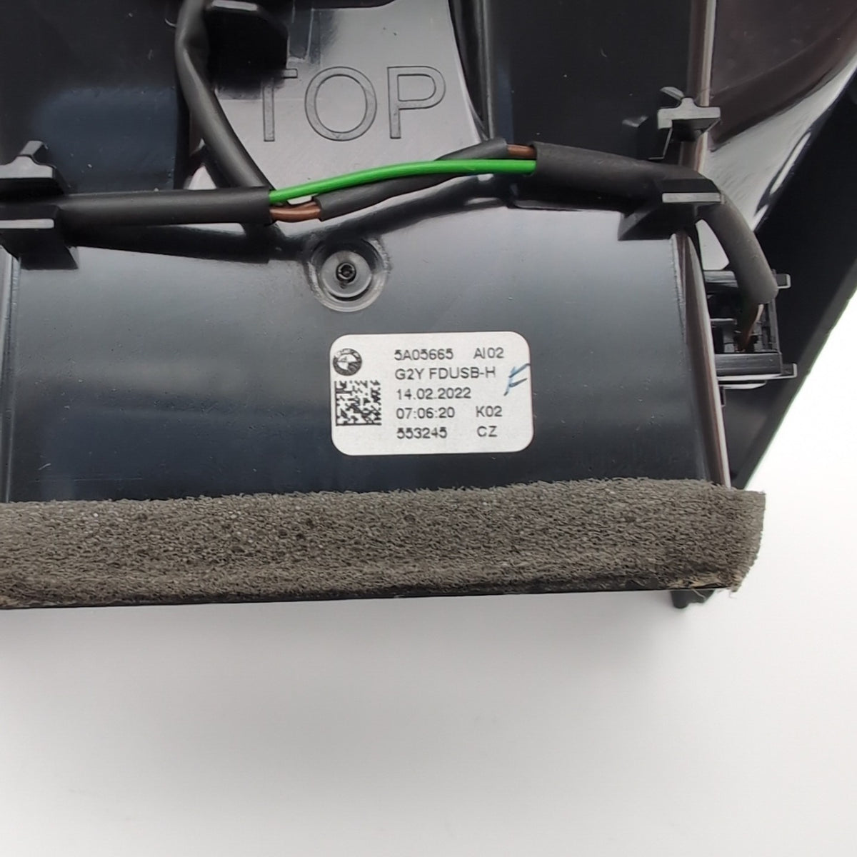 2021 2022 2023 2024 BMW G82 G83 G80 M3 M4 Rear Center Console A/C Vent Trim