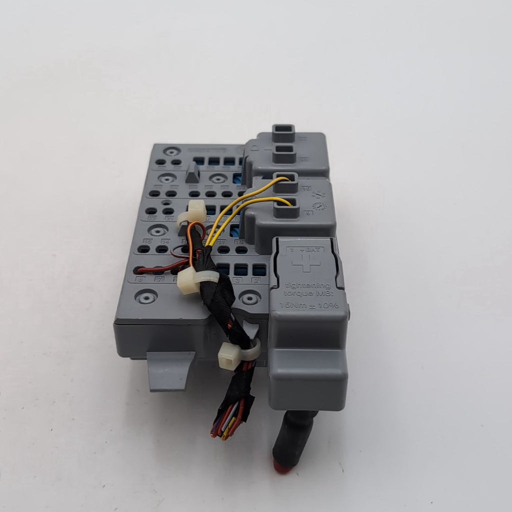2017 - 2026 BMW 740i 750i G12 XM X5 X6 Front Left Power Distribution Fuse Box