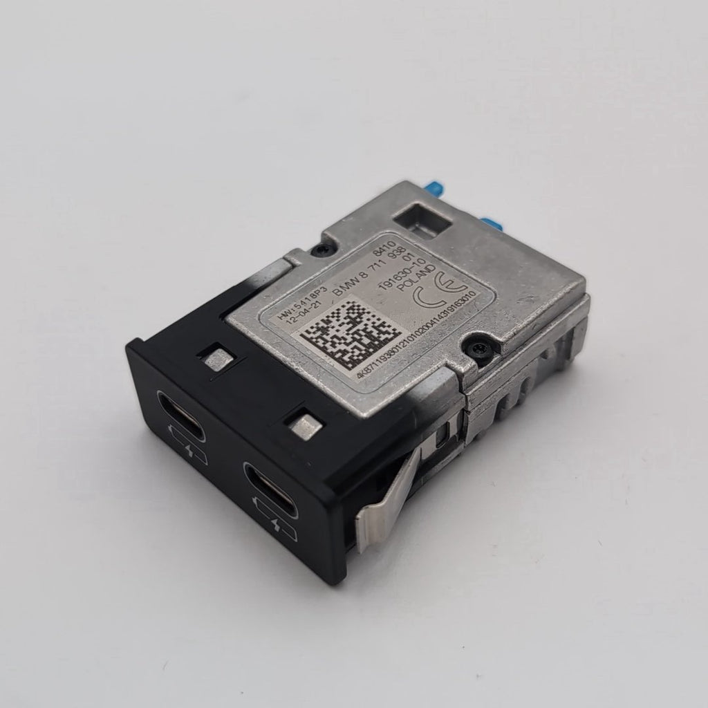 2019 - 2023 BMW G30 G80 G82 G11 G12 X1 X3 X4 Dual USB Port Bush Socket 8711938