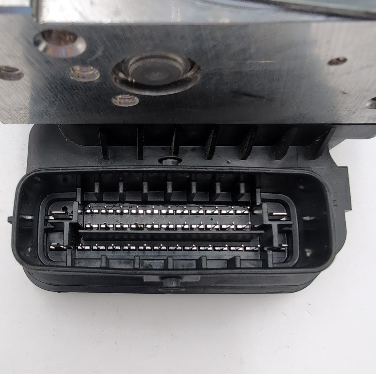 2019- 2023 Toyota Tacoma 3.5L ABS Anti Lock Brake Pump Control Unit 44540-04200