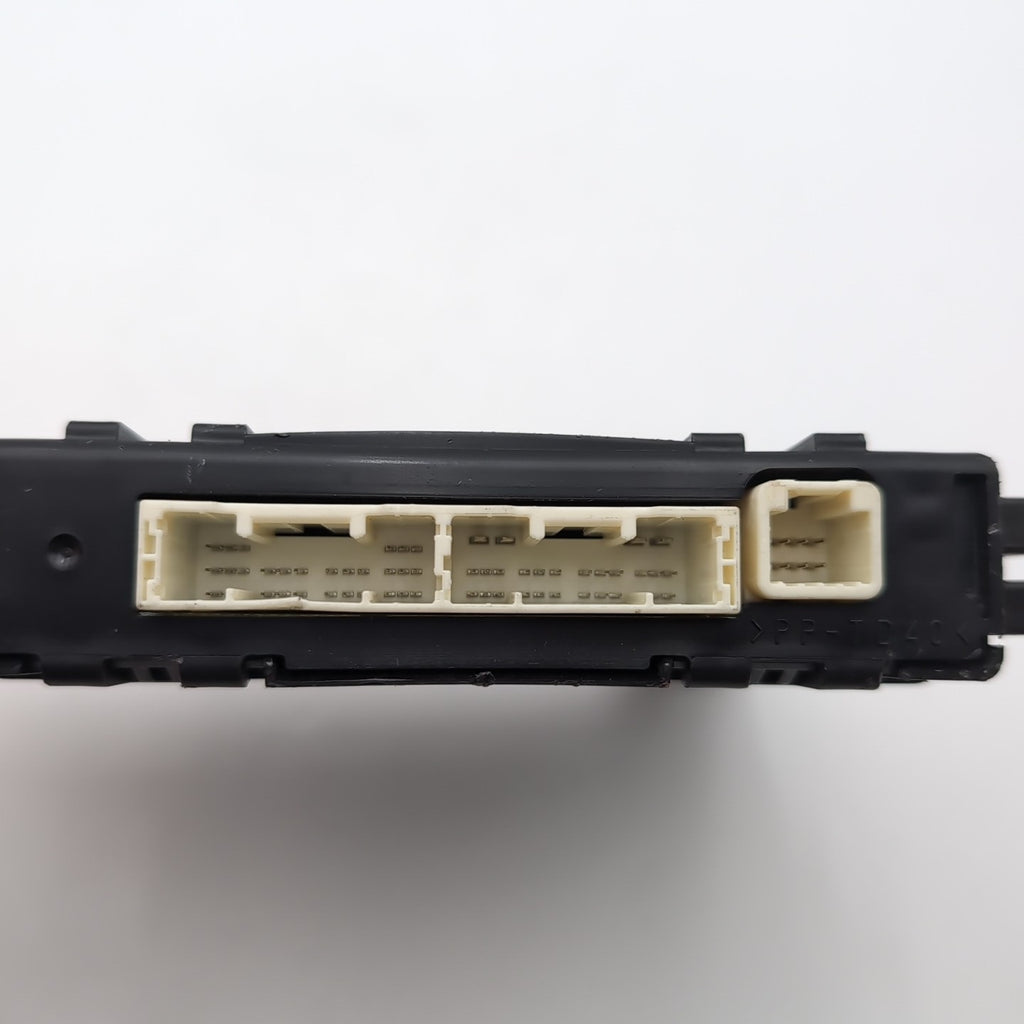 2016 2017 Toyota Prius AC Heater Temperature Amplifier Module 88650-47490 OEM