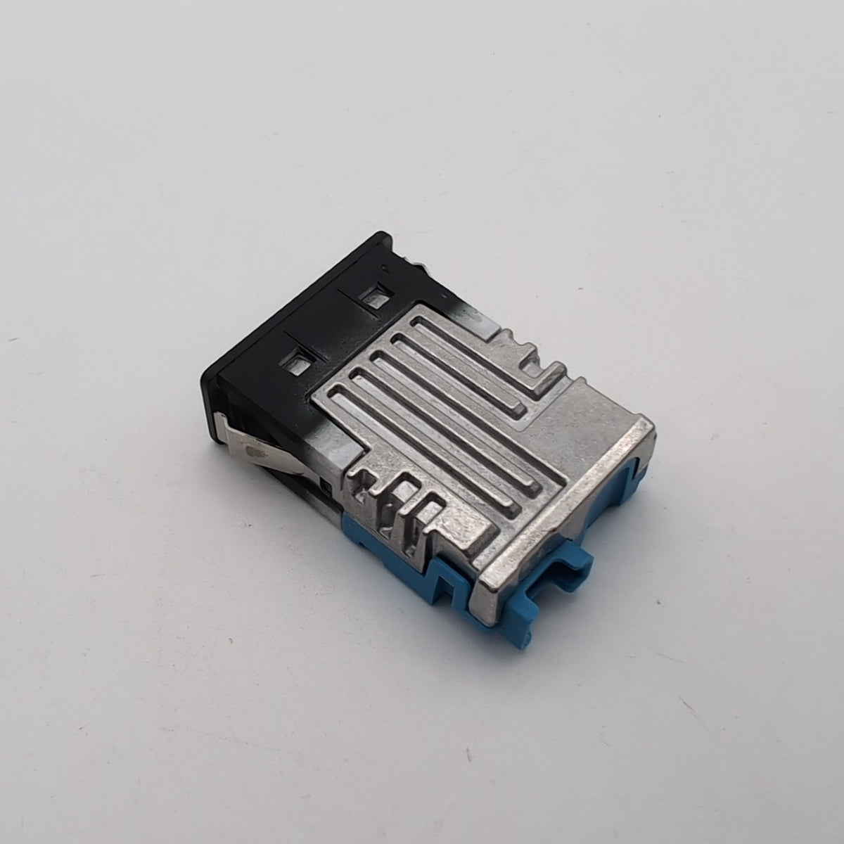 2019 - 2026 BMW G20 G21 G22 G26 G15 G30 G31 X3 Single USB Socket Port 5B51C70