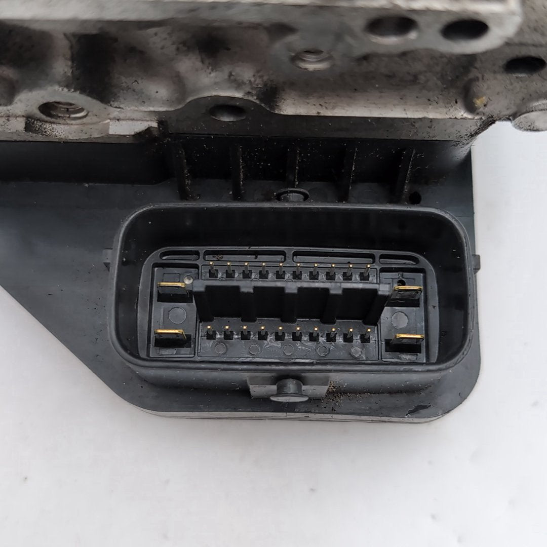 2013 2014 Nissan Pathfinder 3.5L ABS Anti Lock Brake Pump 476603KA0A