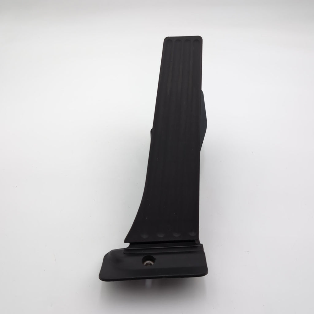 2021 - 2026 BMW 330i G20 X3 X4 X5 X7 Gas Accelerator Pedal 5A47456