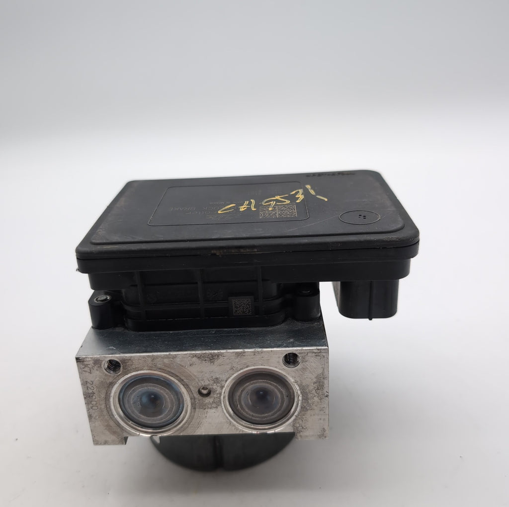 2015 2016 Dodge Challenger 3.6L RWD ABS Anti Lock Brake Pump 68276897AC