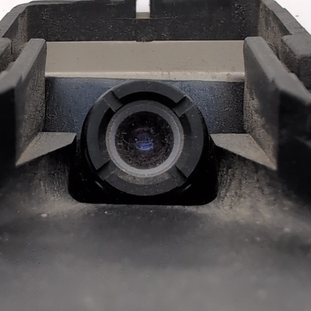 2012 2013 2014 2015 BMW M6 F12 F13 Lane Departure Assist Camera OEM 09197298