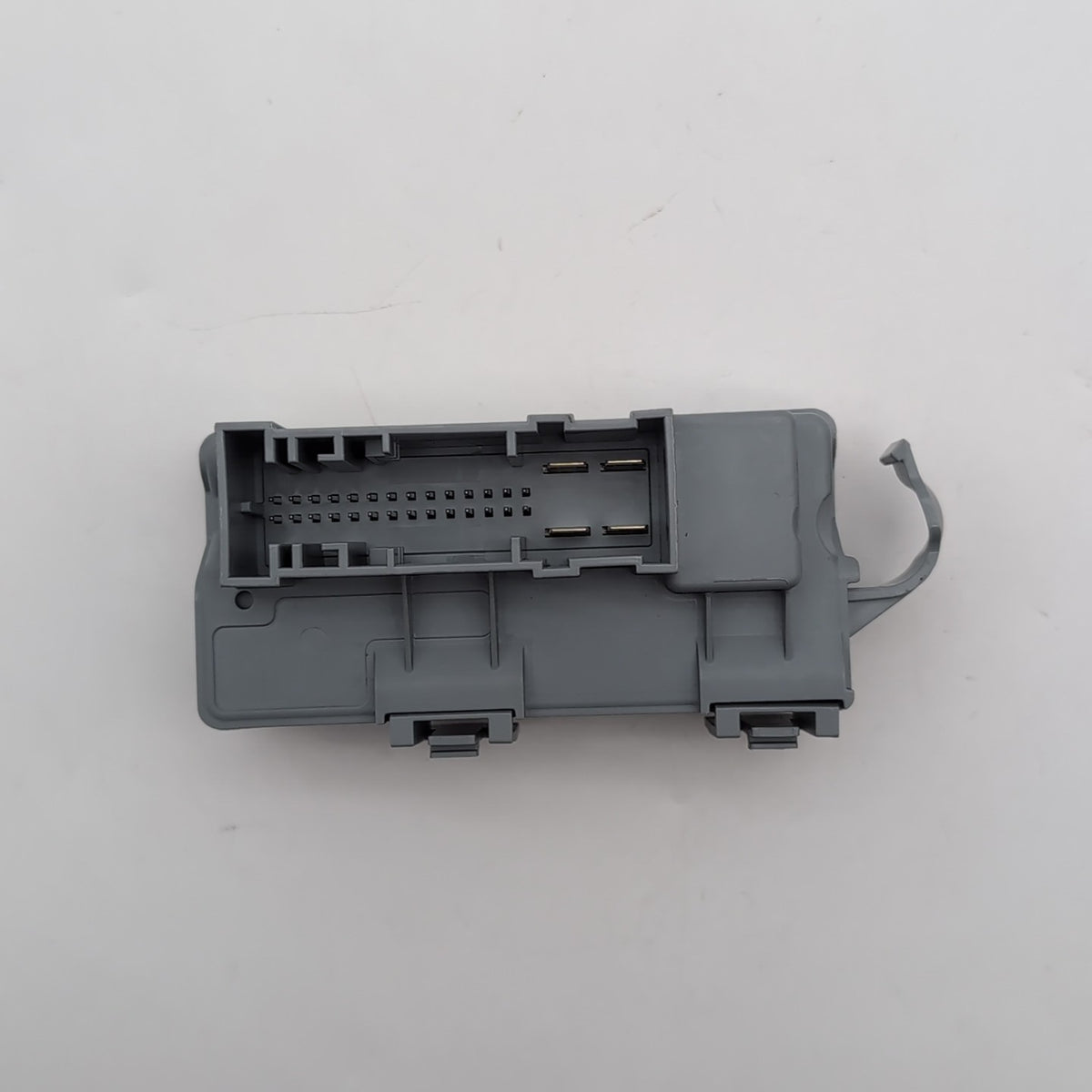 2022 - 2026 BMW X1 X2 Mini Cooper Countryman Power Distribution Box LIN Module