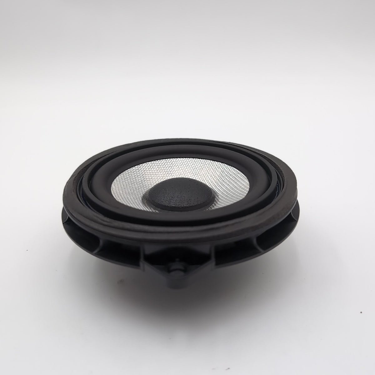 2023 - 2026 BMW i7 G60 G70 Bowers Wilkins Door Midrange Speaker 5A0F467