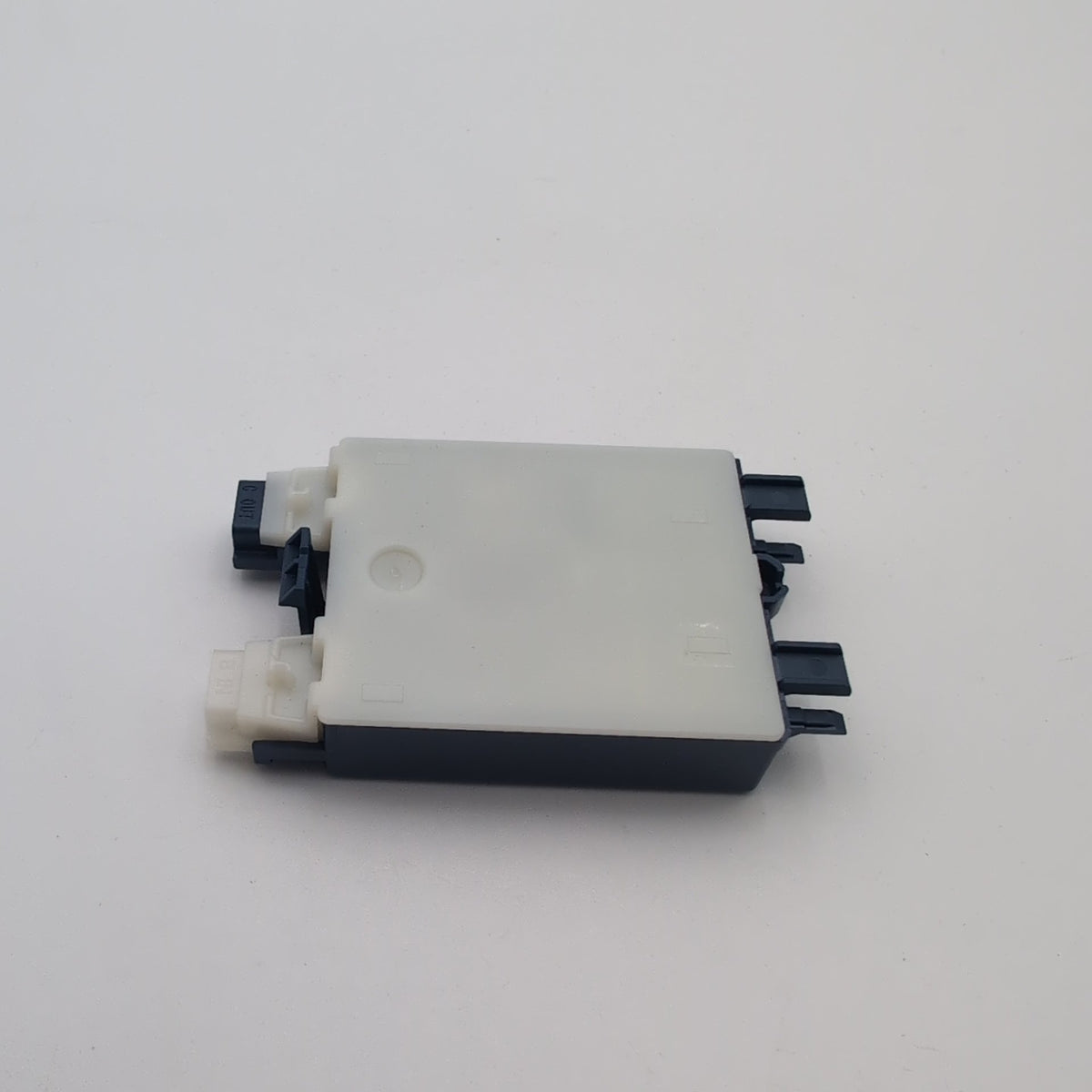2025 2026 BMW X3 G45 LIN Hub 2 LED Interior Light Control Module 5B610A1