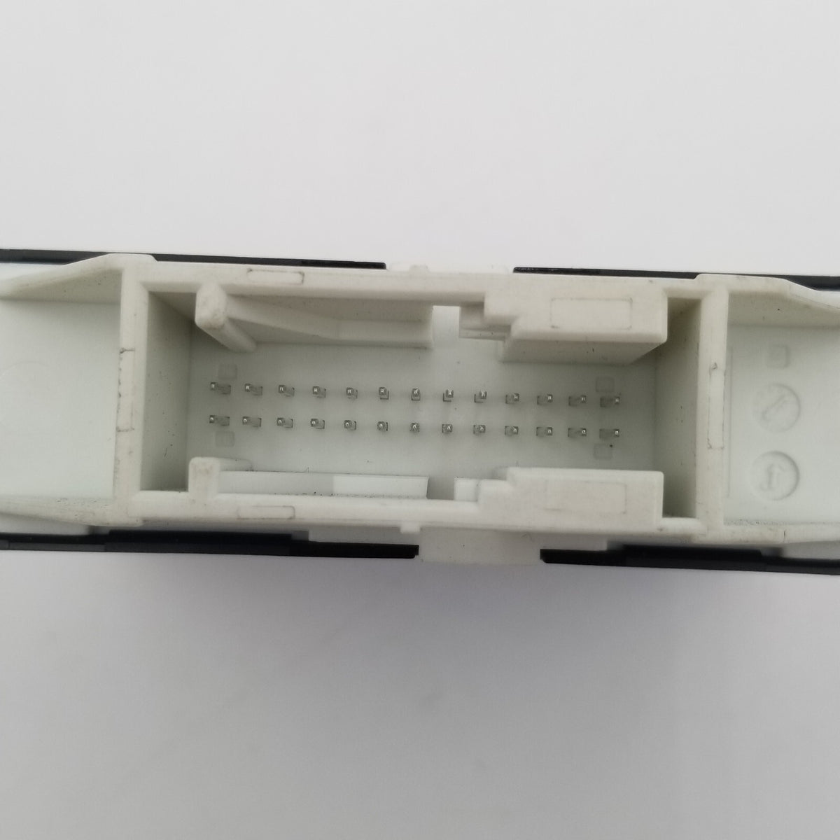 2023 - 2025 BMW X4 G02 Parking Assist Ultrasonic LOW Control Module OEM 5A67452