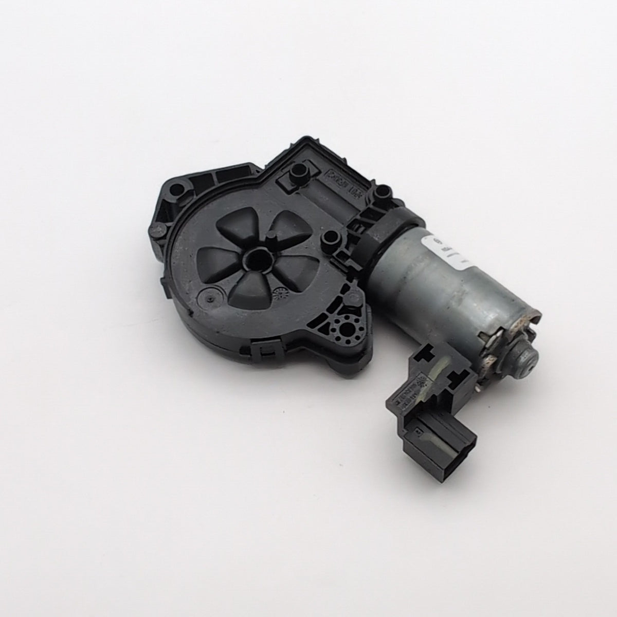 2014 2015 Mercedes S550 Bosch Rear Sun Roof Shade Motor OEM 0390200101