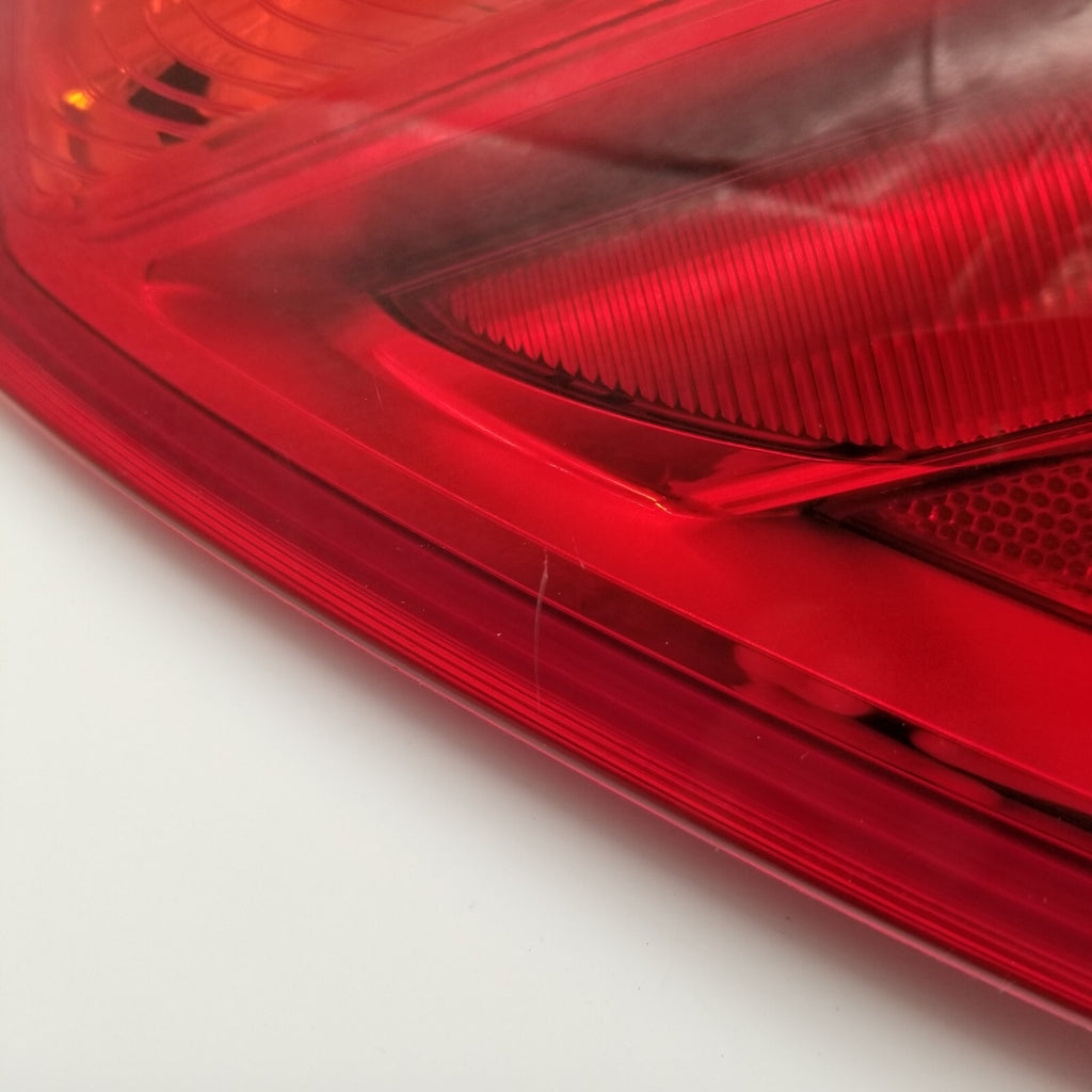 2017 2018 2019 Mercedes Benz SL550 SL450 SL63 Left Tail Light A2319066300