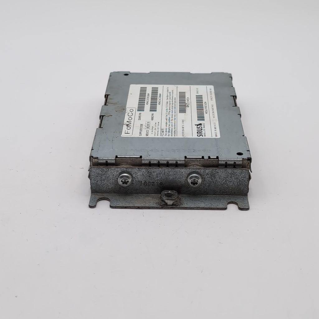 2010 2011 LAND RANGE ROVER Sirius Satellite Radio Receiver OEM 9H4218C963AA