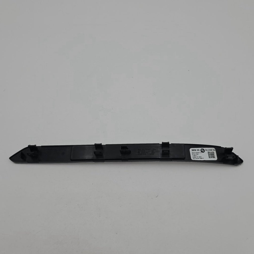 2025 2026 BMW X7 M60i Front Rear Door Sill Scuff Plate 5A60665 8072244 8072243