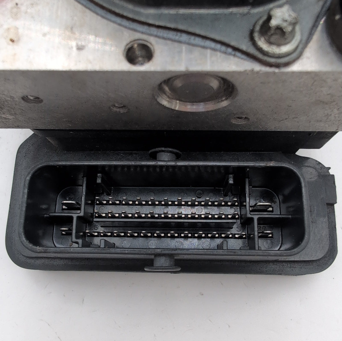 2013 2014 Nissan Sentra 1.8L ABS Anti Lock Brake Pump Control Unit 476603SG0A
