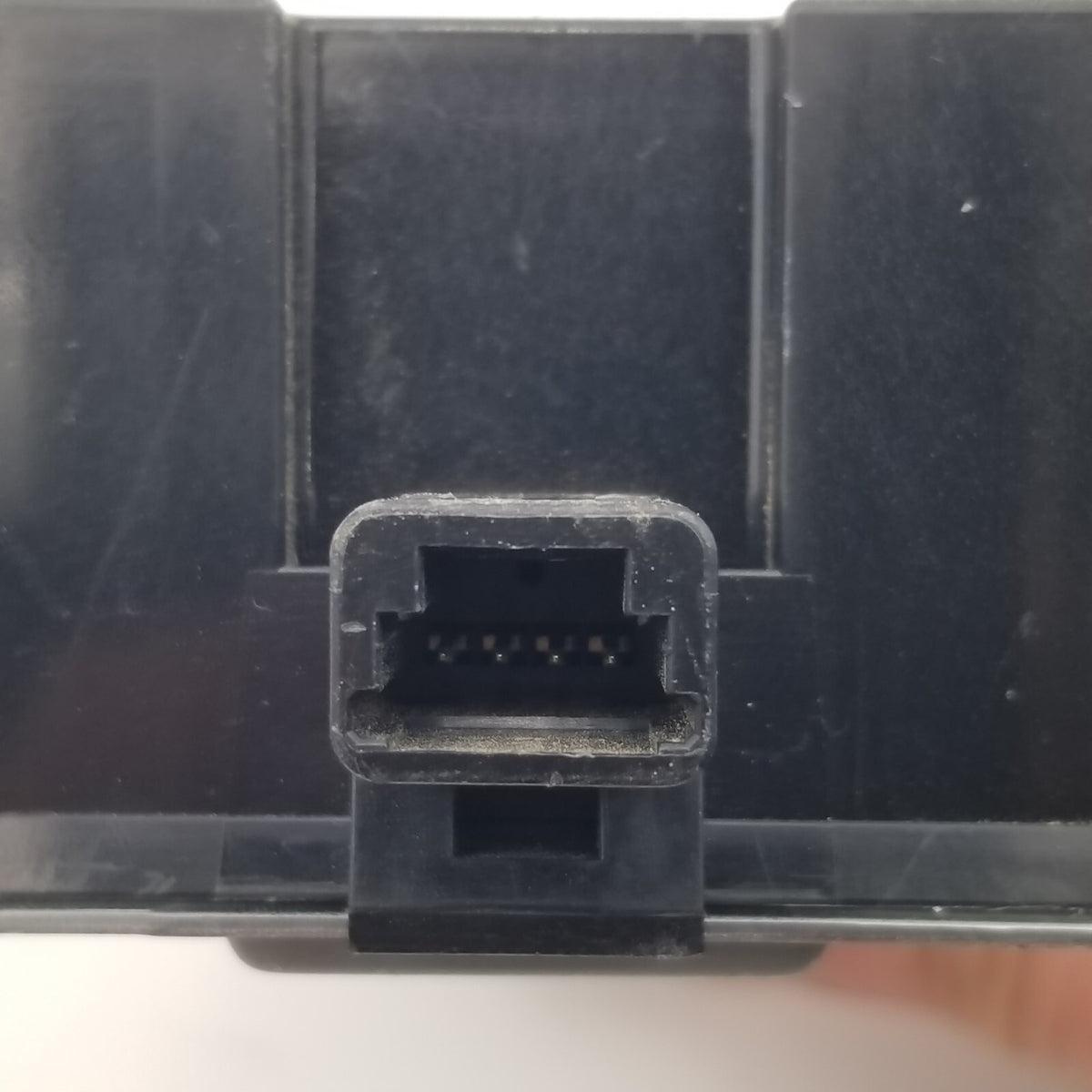 2016- 2020 MAZDA CX-5 KEYLESS ENTRY RECEIVER CONTROL MODULE UNIT OEM KD33675D4
