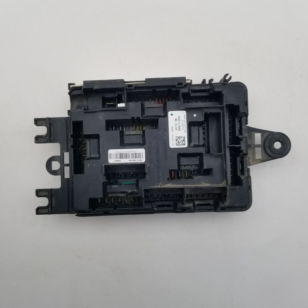 BMW 328i 320i 335i 230i 440i M2 M3 M4 X5 Rear Fuse Relay Distribution Box