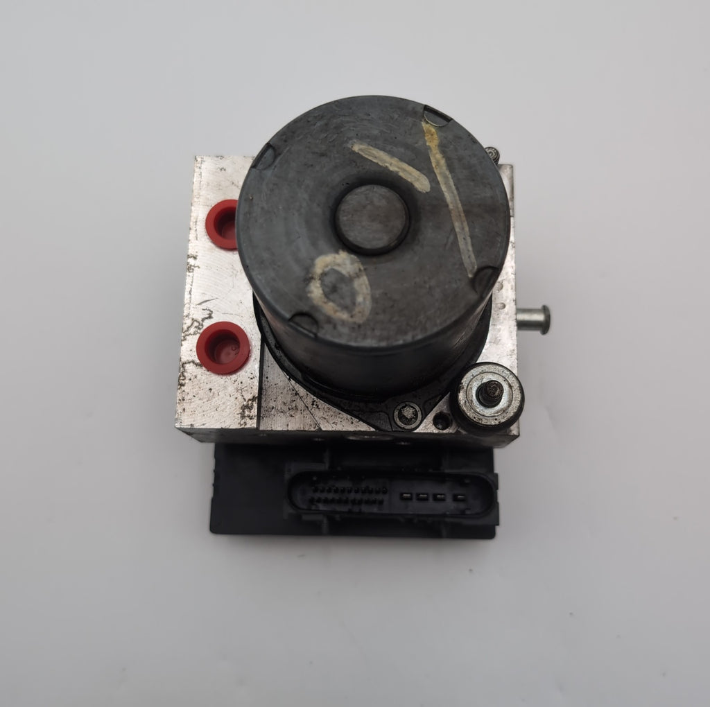 2011 â 2014 Nissan Maxima 3.5L ABS Anti-Lock Brake Pump Control Unit 47660ZY90C