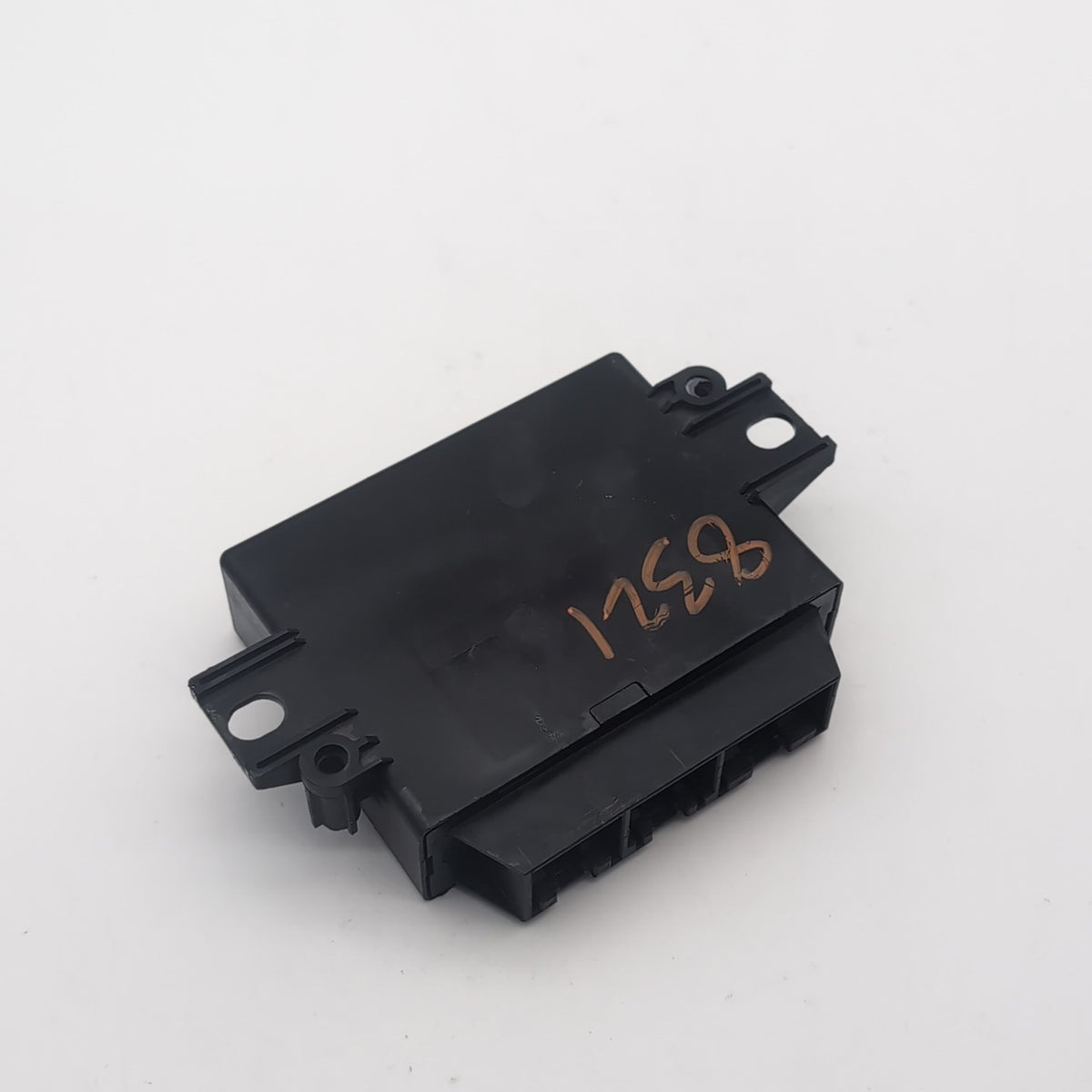 2005 2006 2007 2008 Audi A6 Parking Distance Control Module 4F0919283B