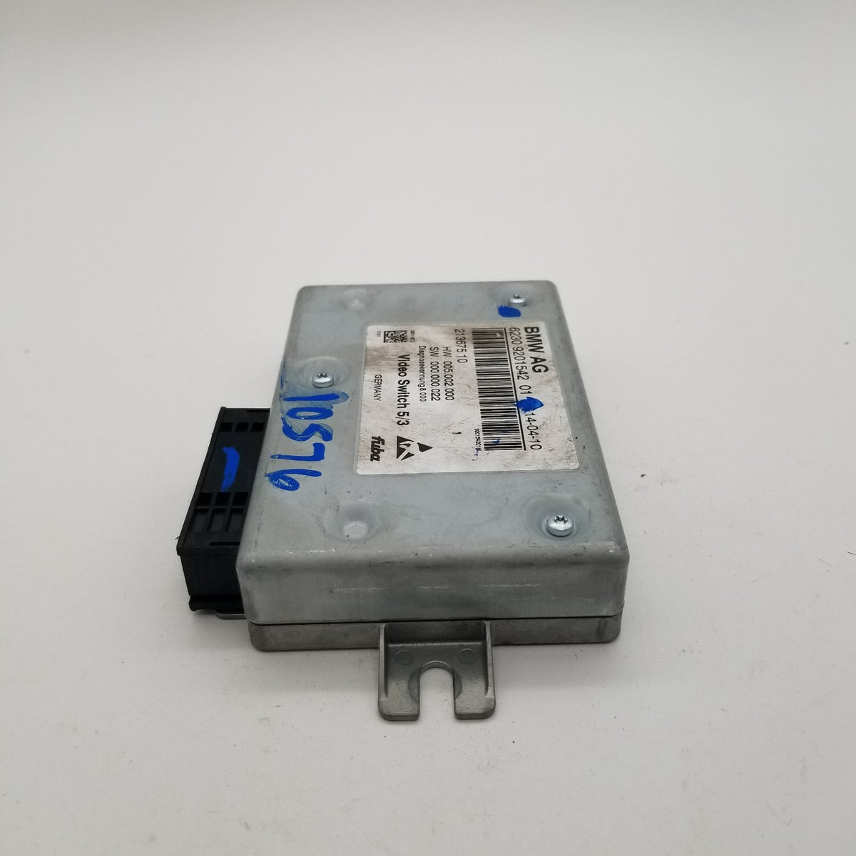 2011 BMW 750i F01 DVD MULTIMEDIA VIDEO SWITCH CONTROL MODULE 9201542