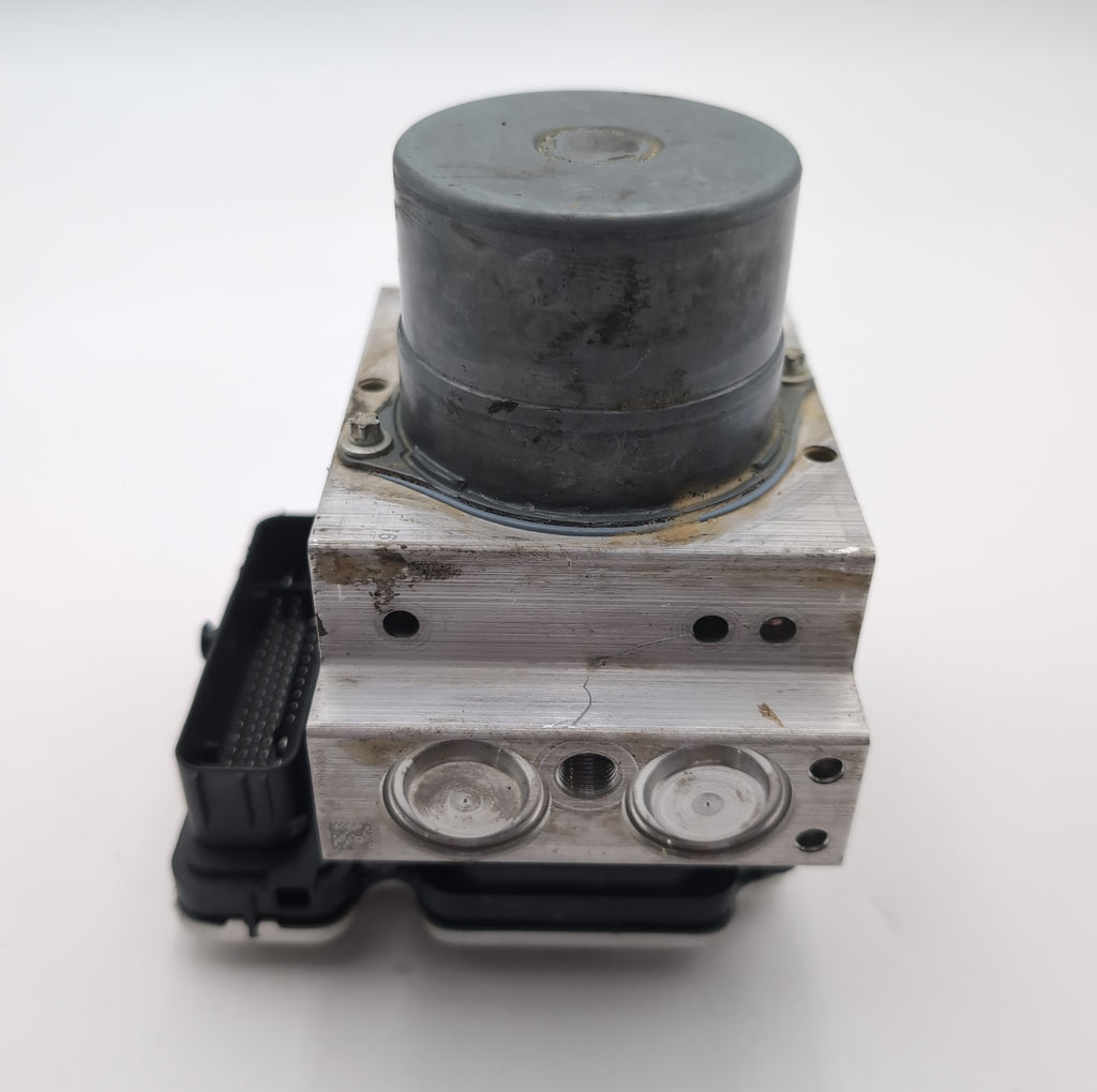 2022 Mercedes Benz SL55 SL63 4.0L ABS Anti Lock Brake Pump A0009009534
