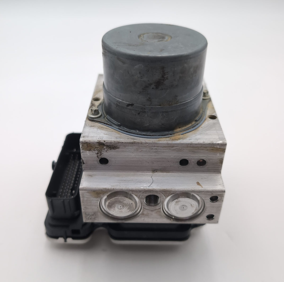 2022 Mercedes Benz SL55 SL63 4.0L ABS Anti Lock Brake Pump A0009009534