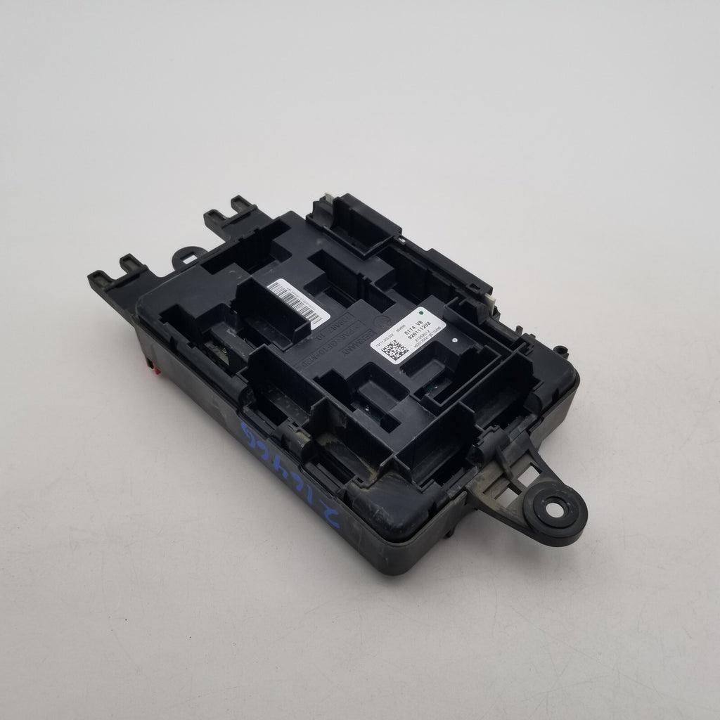 BMW 328i 320i 335i 230i 440i M2 M3 M4 X5 Rear Fuse Relay Distribution Box