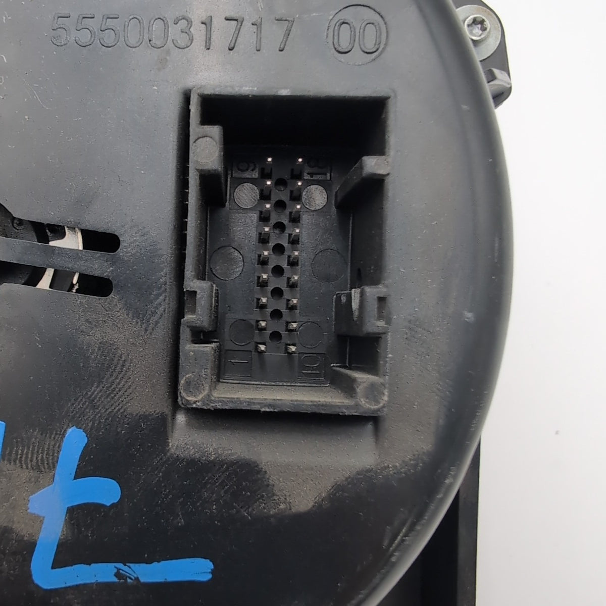 2015 2016 2017 Jeep Renegade Instrument Cluster Gauge Speedometer OEM 735625927