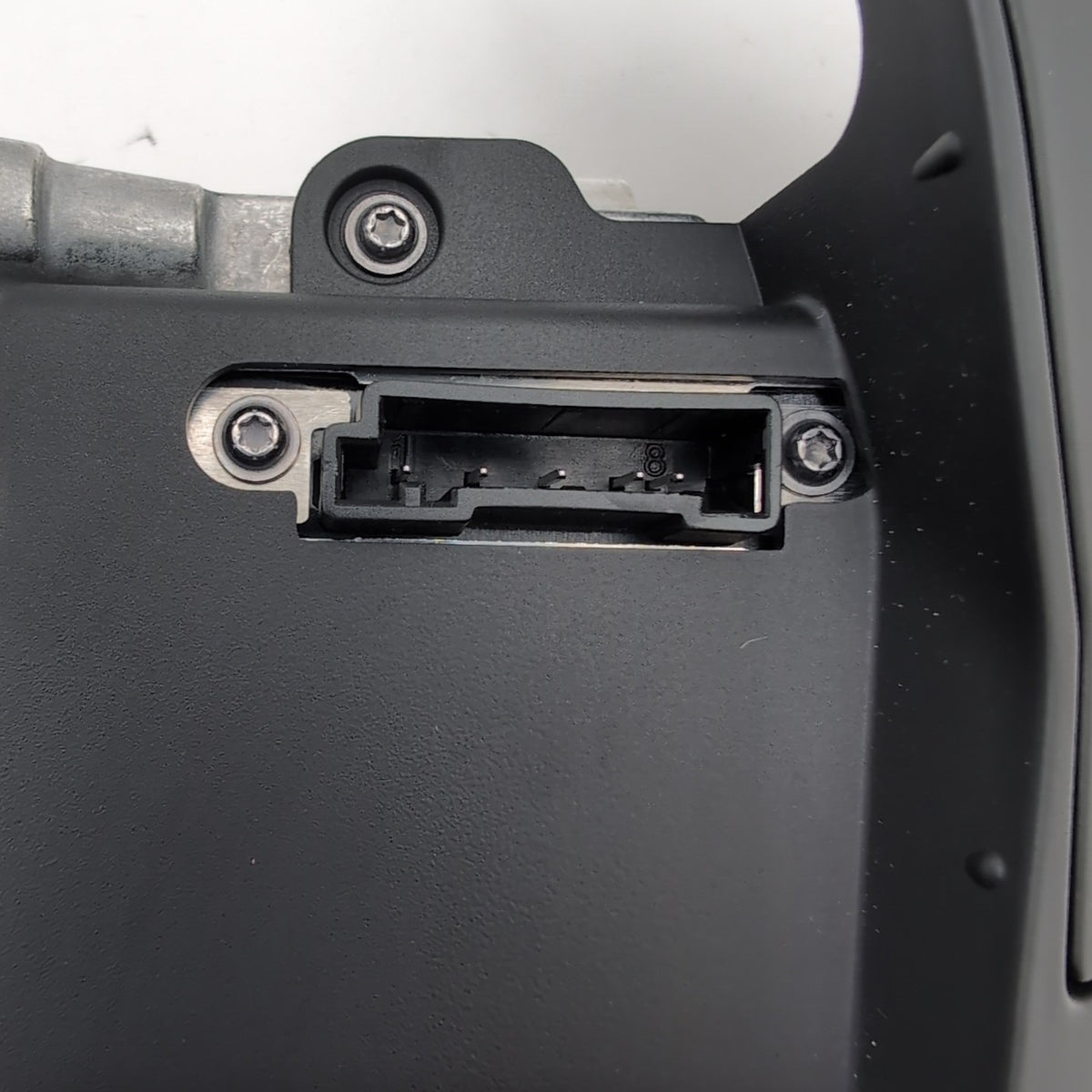 2024 2025 BMW i7 740IX G70 Rear Left Door Operating Control Screen 5B37F61