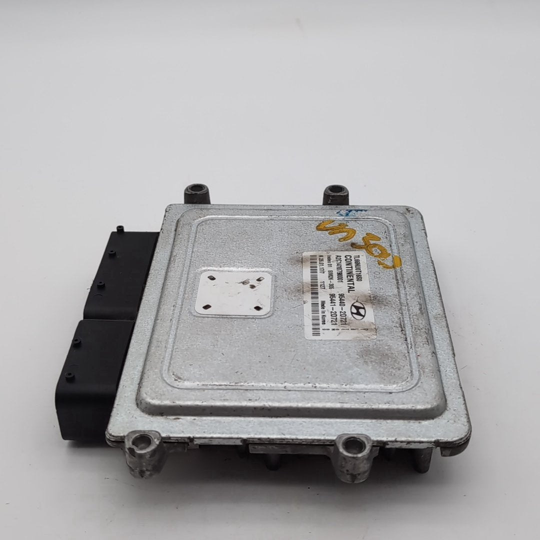 2016 2017 2018 Hyundai Tucson Transmission Control Module TCM 95440-2D721