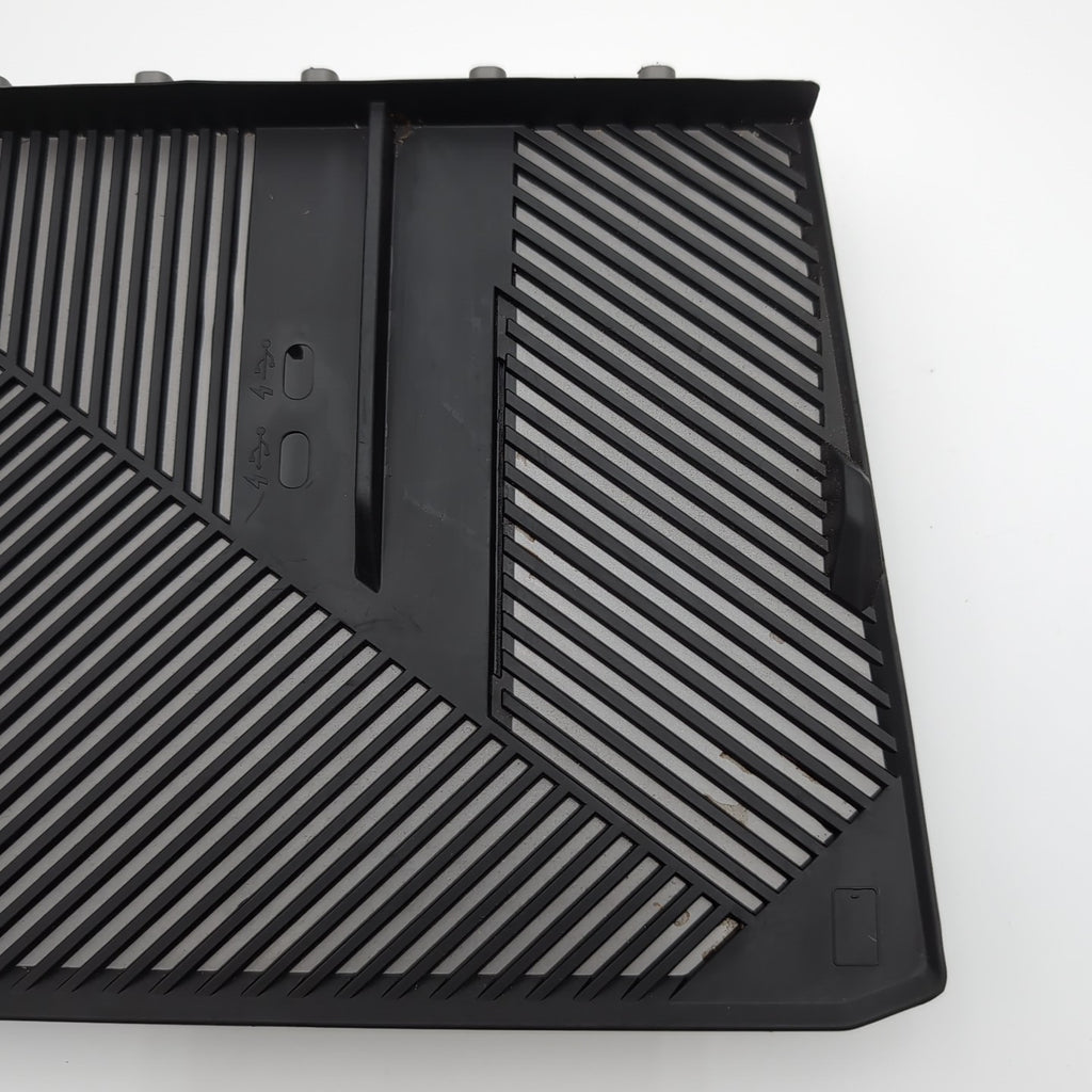2025 BMW X3 G45 CENTER CONSOLE CHARGER WIRELESS CHARGING TRAY PAD MODULE