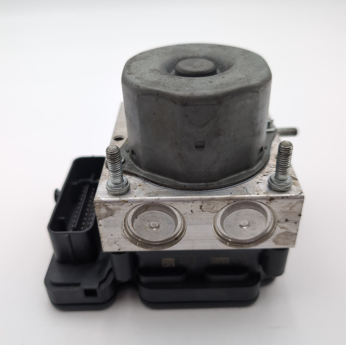 2019 2020 Nissan Altima ABS Anti Lock Brake Pump Control Unit OEM 476606CC0A