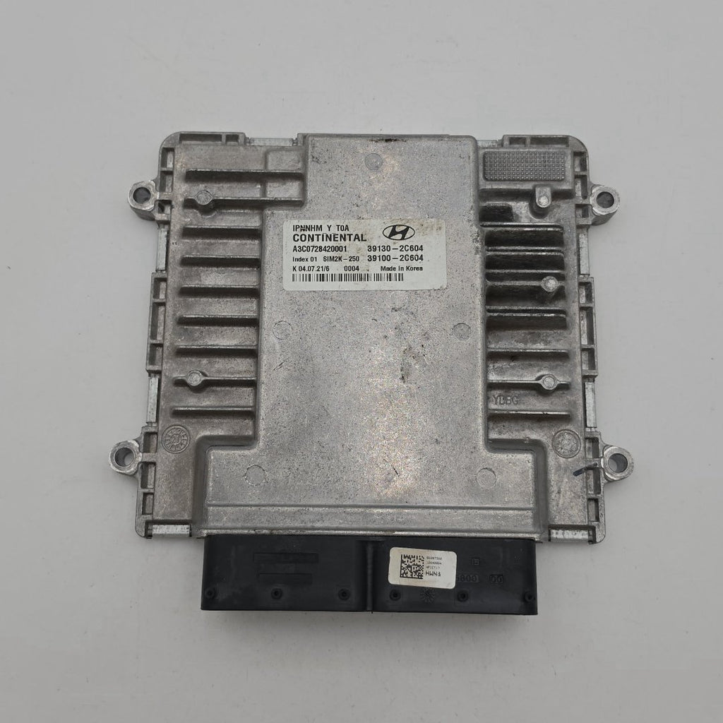2022 2023 Hyundai Genesis G70 2.0 Engine Computer Control Module ECU 39130-2C604