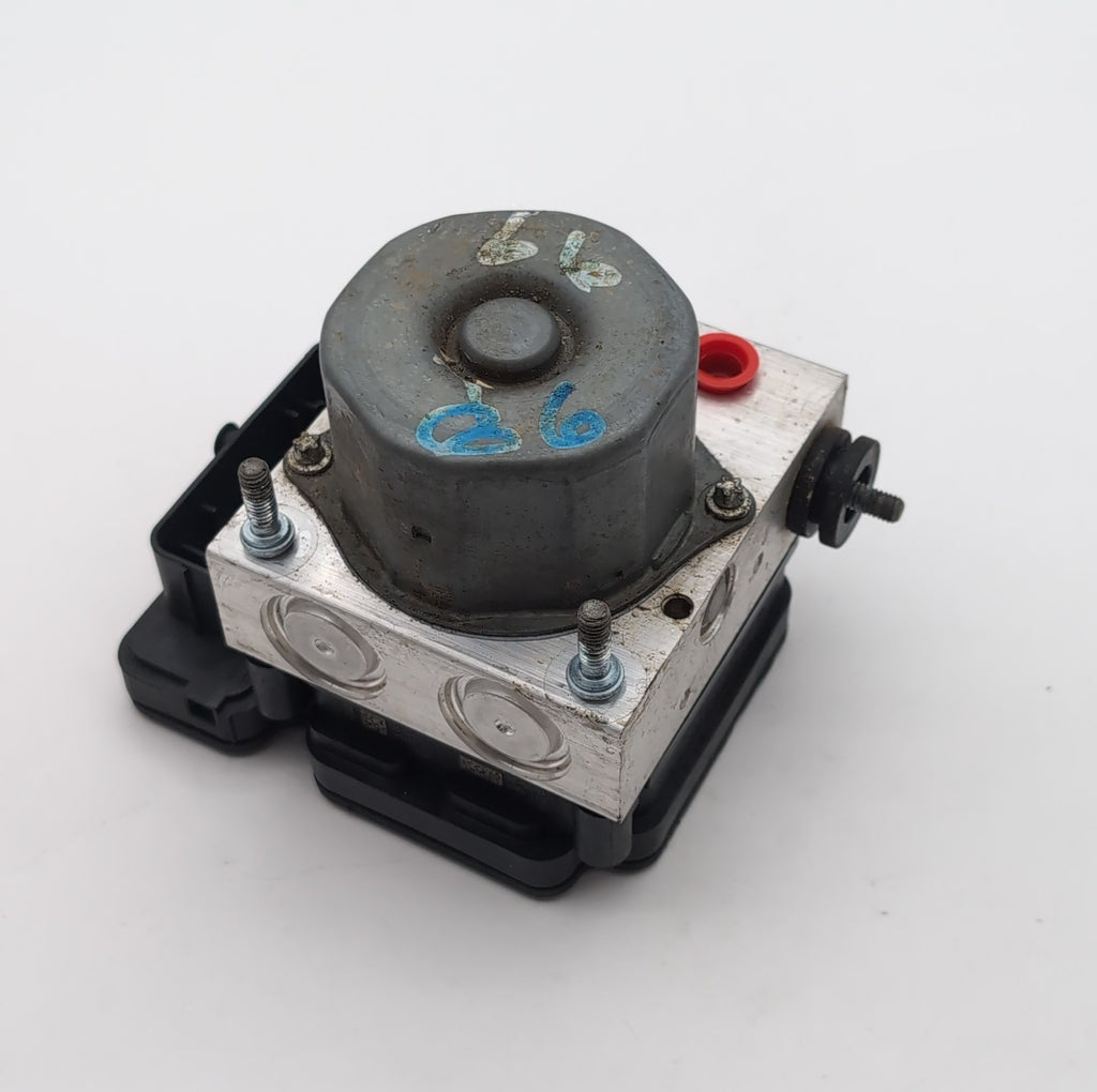 2018 Nissan Murano 3.5L ABS Anti Lock Brake Pump Control Unit 476609UE0A