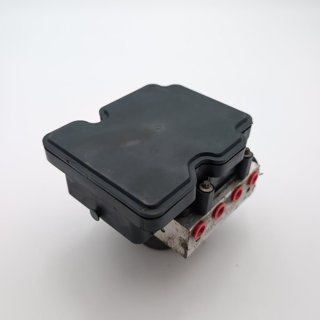2013 2014 Subaru XV Crosstrek ABS Anti Lock Brake Pump Control Unit 27536FJ190