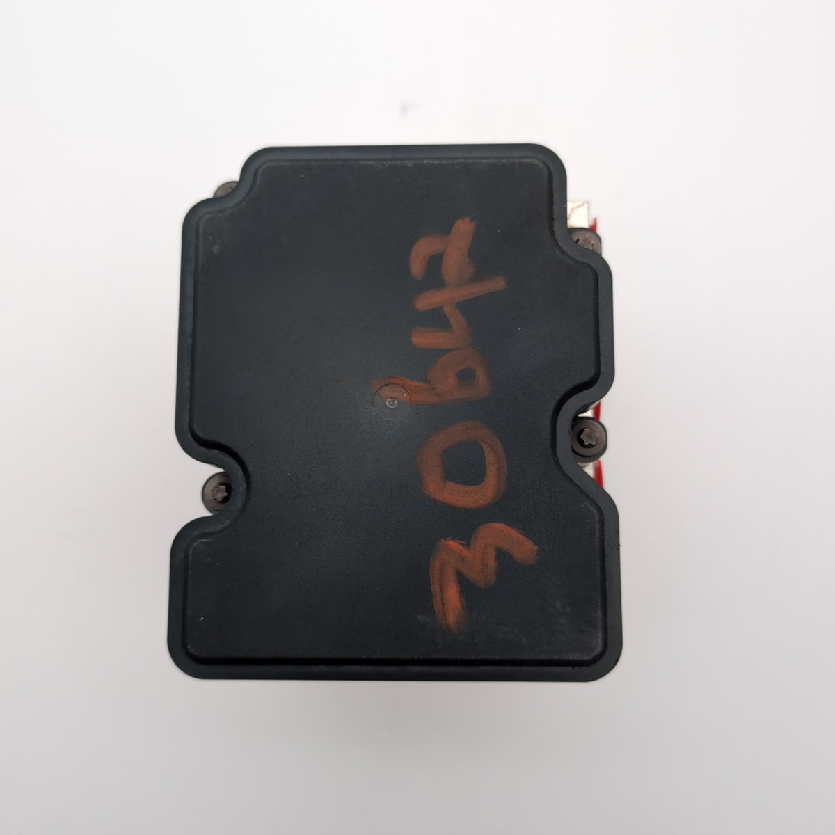 2016 - 2019 Chevrolet Cruze ABS Anti Lock Brake Pump Control Unit 39064667