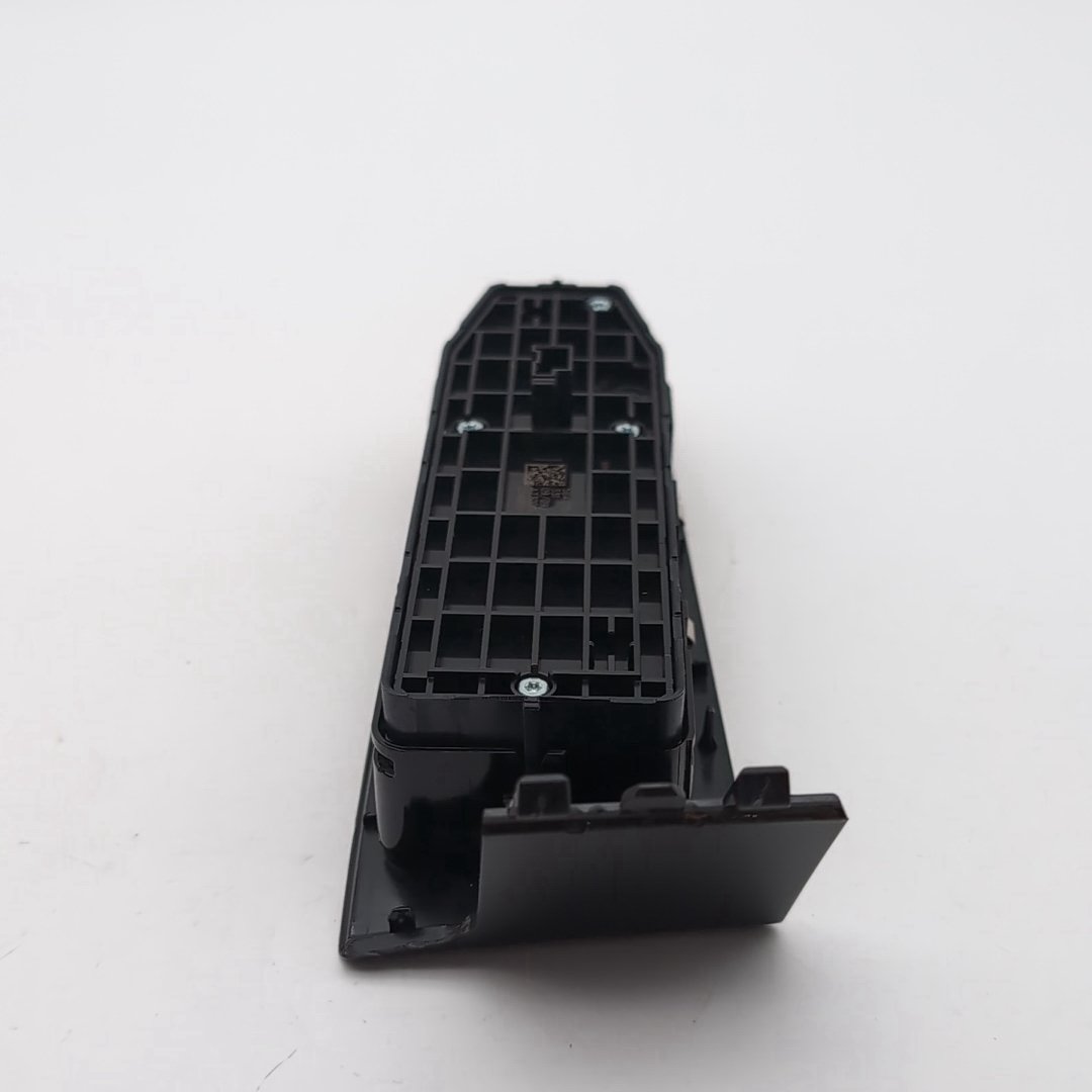 2024 - 2026 BMW 530i 540i G60 Sedan Driver Master Window Switch 5B4C733