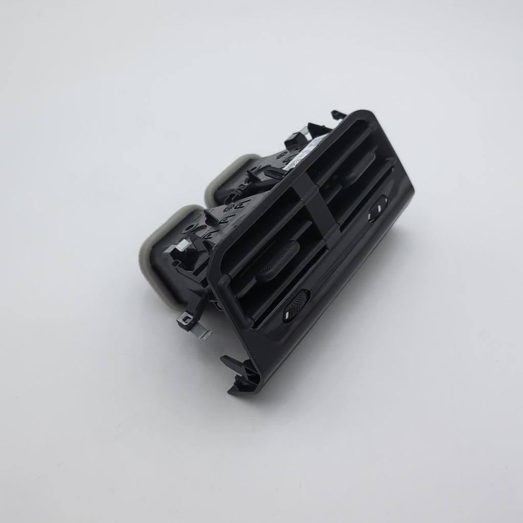 2024 - 2026 BMW 530i 540i 550e G60 Rear Center Console AC Air Vent 5A13166
