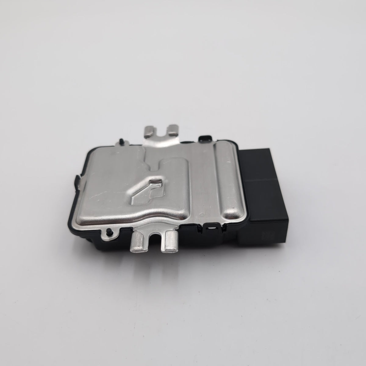 2024 - 2026 BMW 2 5 7 G60 G70 F74 X1 X2 X3 X5 X6 X7 Fuel Pump Control Module