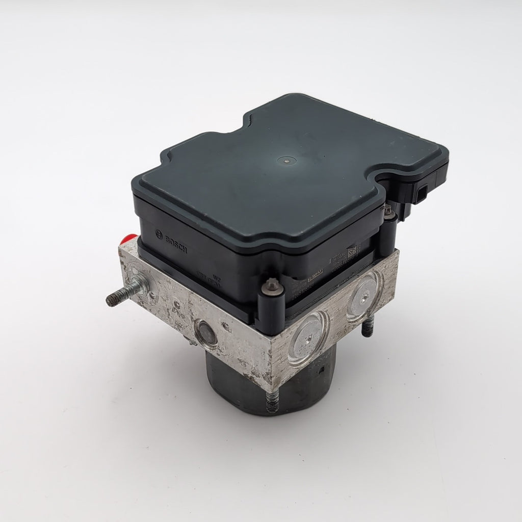 2019 Nissan Altima ABS Anti Lock Brake Pump Control Unit OEM 47660-6CC0A