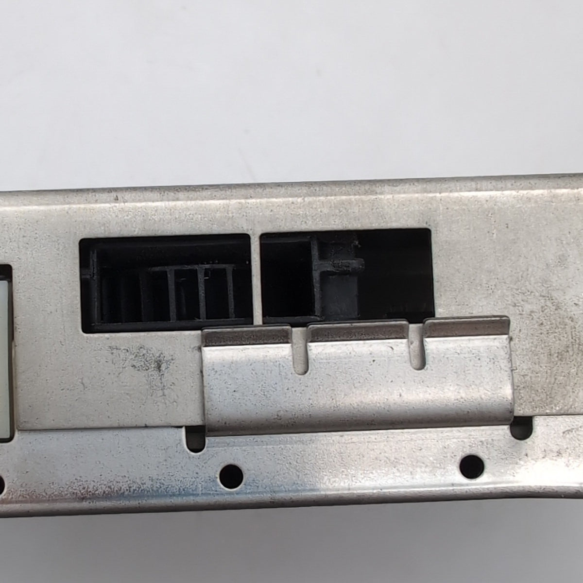 2007- 2010 BMW 1 3 5 6 7 E84 E90 E60 E65 E70 E71 RADIO TUNER MODULE 9119363