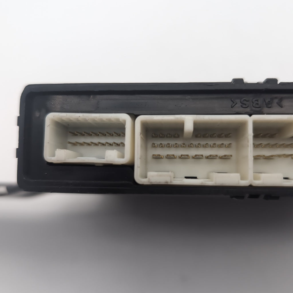 2009 2010 2011 Lexus LS460 Left Multiplex Door Control Module OEM 89222-50320