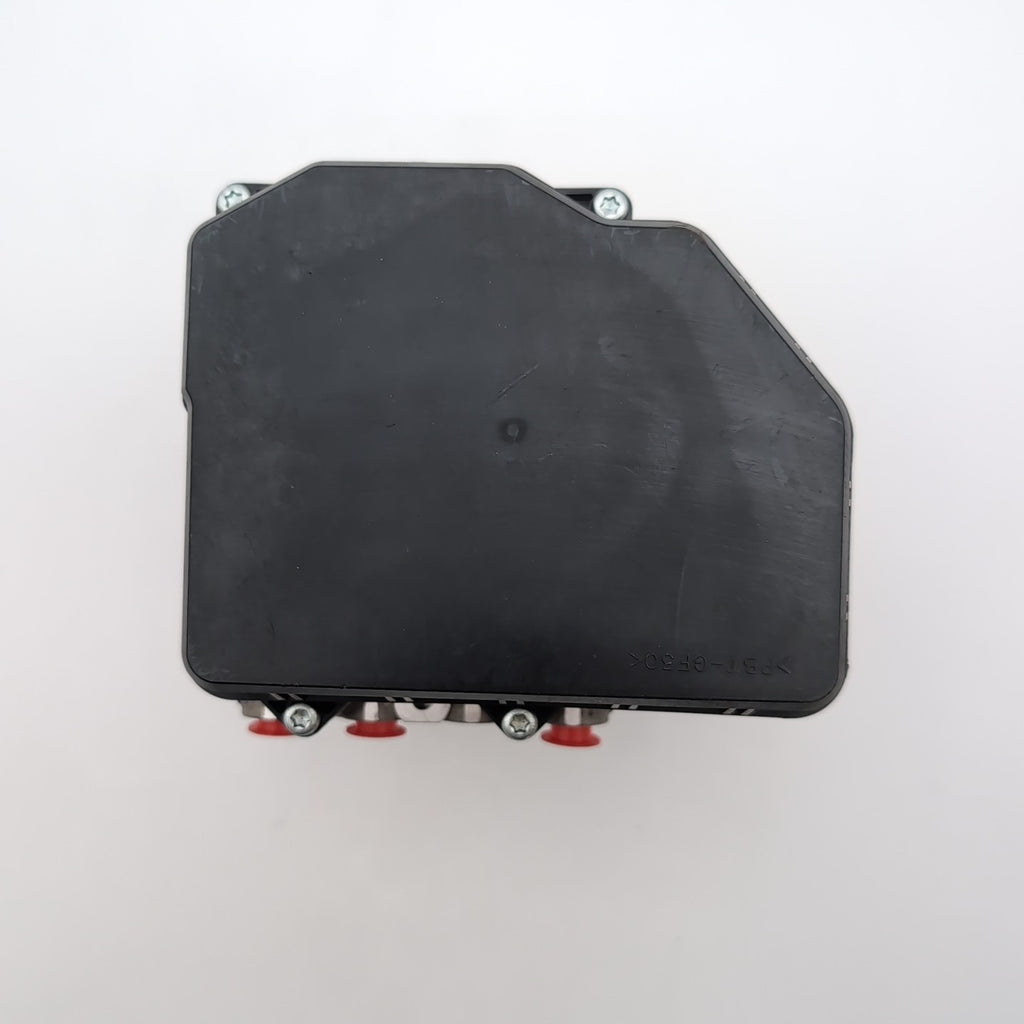 2015 Lexus RC350 ABS Anti Lock Brake Pump Control Unit OEM 44540-24020