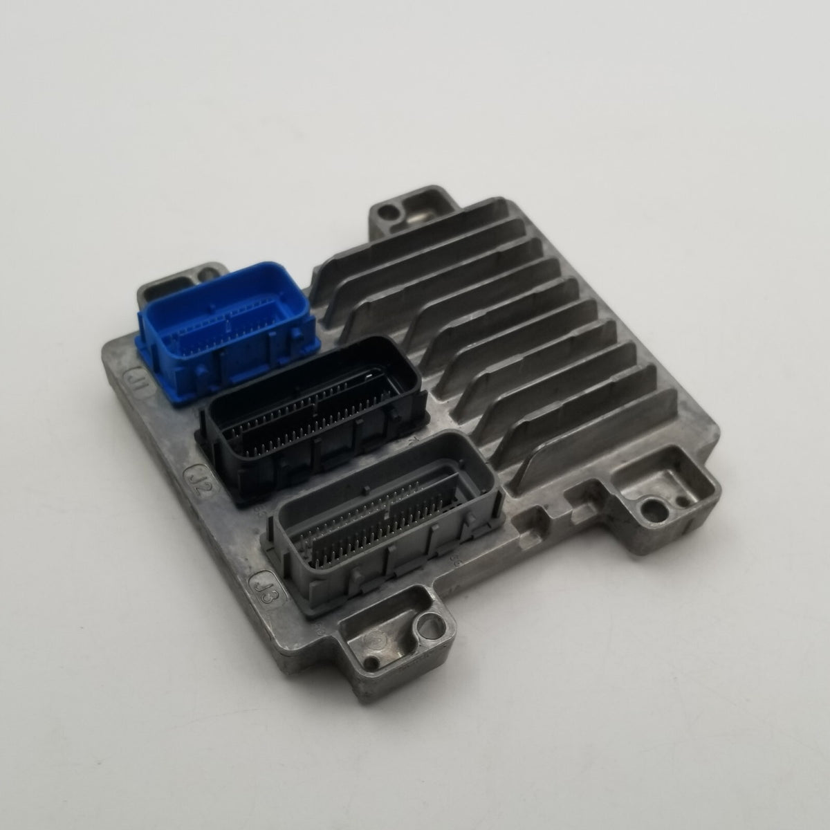 Engine ECM Electronic Control Module 2017- 2020 CHEVROLET TRAX 12692201