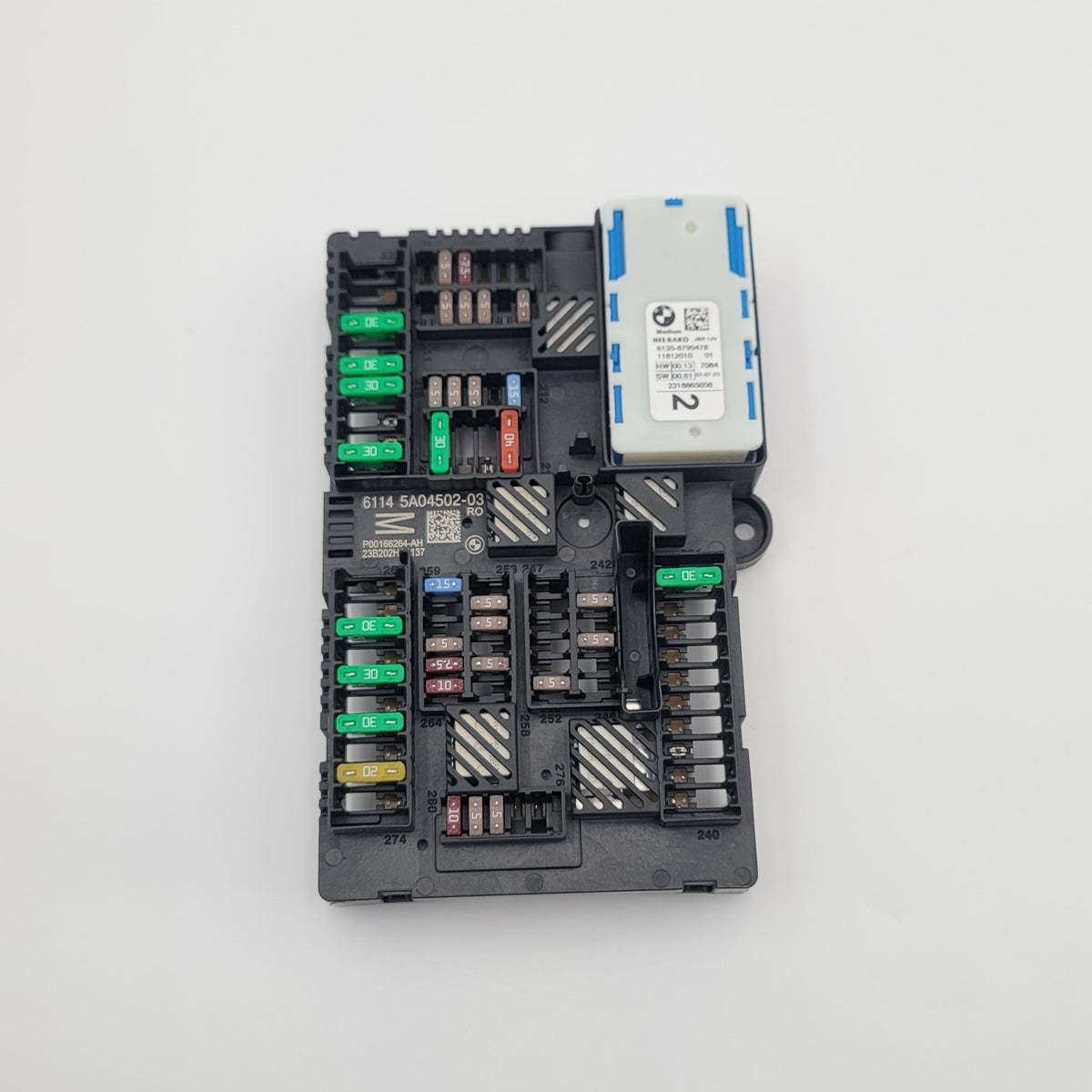 2018- 2023 BMW X4 X3 G02 G01 FUSE BOX REAR CONTROL SWITCH 5A04502 8795478 OEM