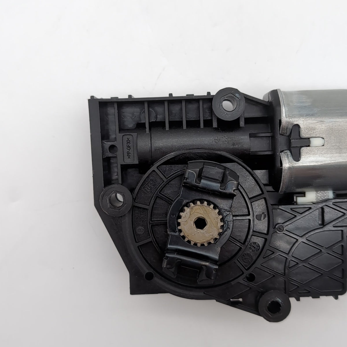 2023 2024 2025 BMW X1 U11 Panoramic Sunroof Power Sun Shade Motor OEM 9854524