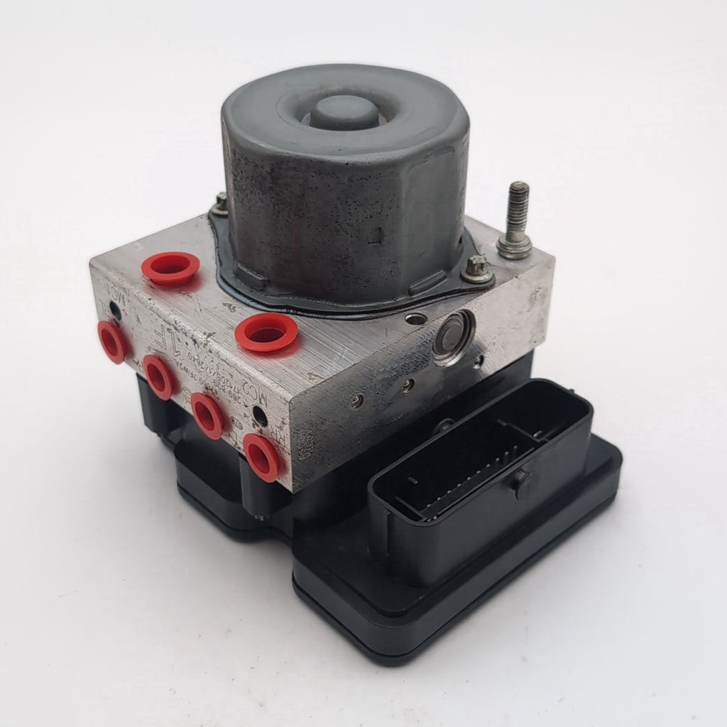 2018 Nissan Rogue 2.5L ABS Anti Lock Brake Pump 476607FW2A