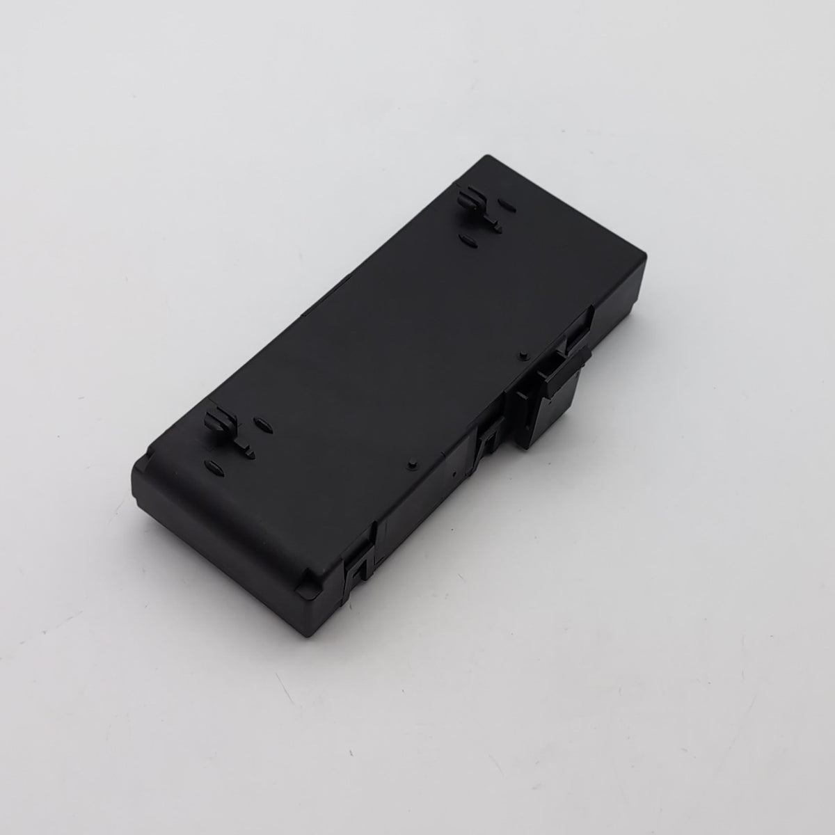 2023 2024 2025 BMW G60 XM X1 X2 X3 Trunk Lid Liftgate Control Module 5A74B11