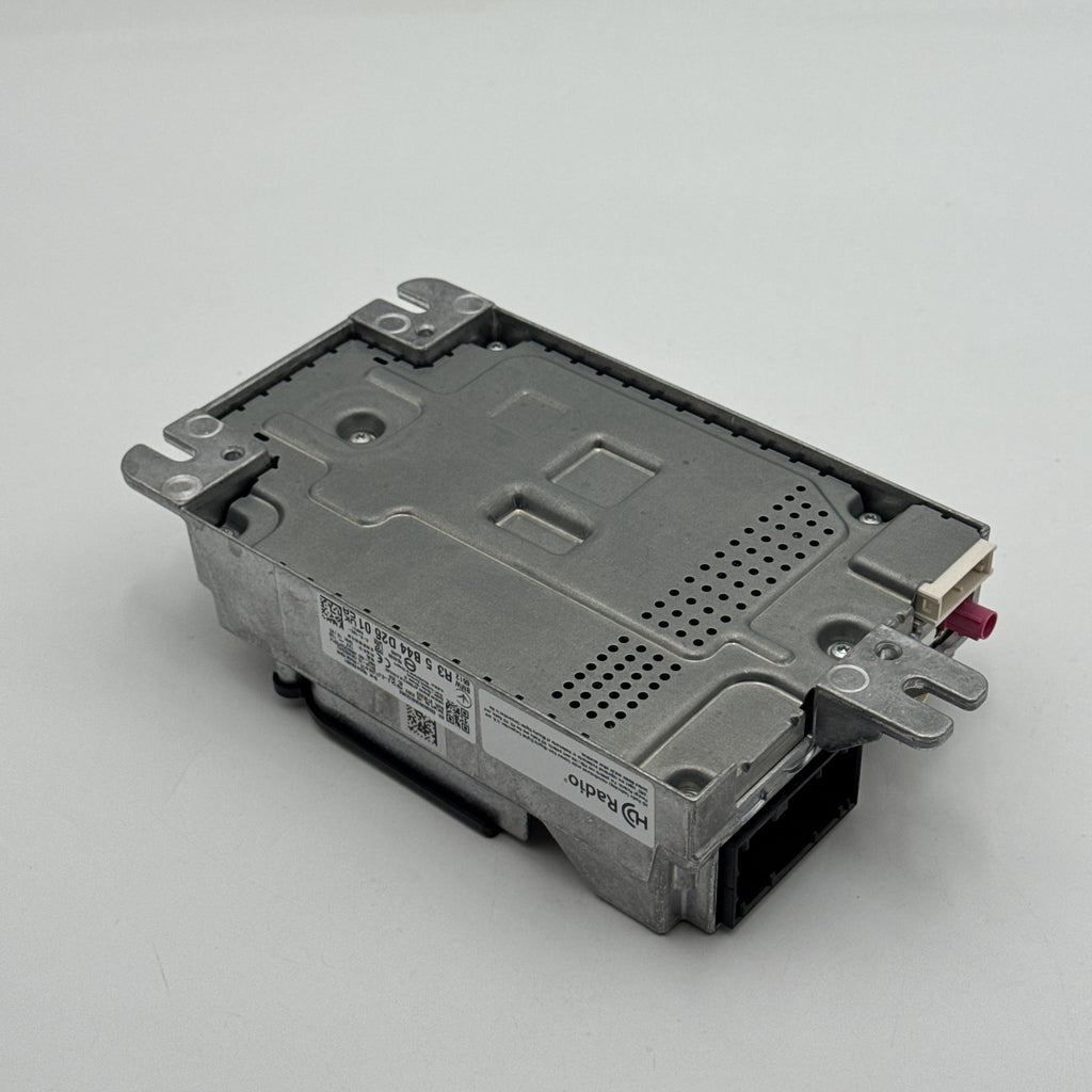 2024 2025 BMW X1 X2 Harman Becker Radio Audio Receiver Control Module 5B44D26