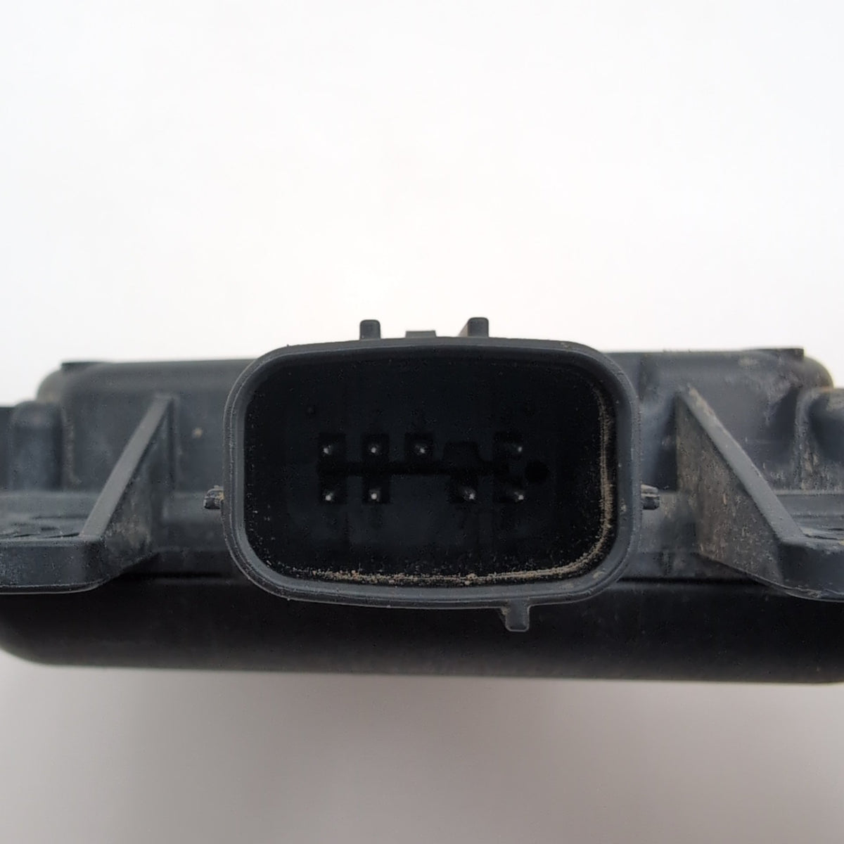 2019 2020 2021 Kia Forte RH SLAVE Rear Right Blind Spot Radar Sensor 99150-M6200